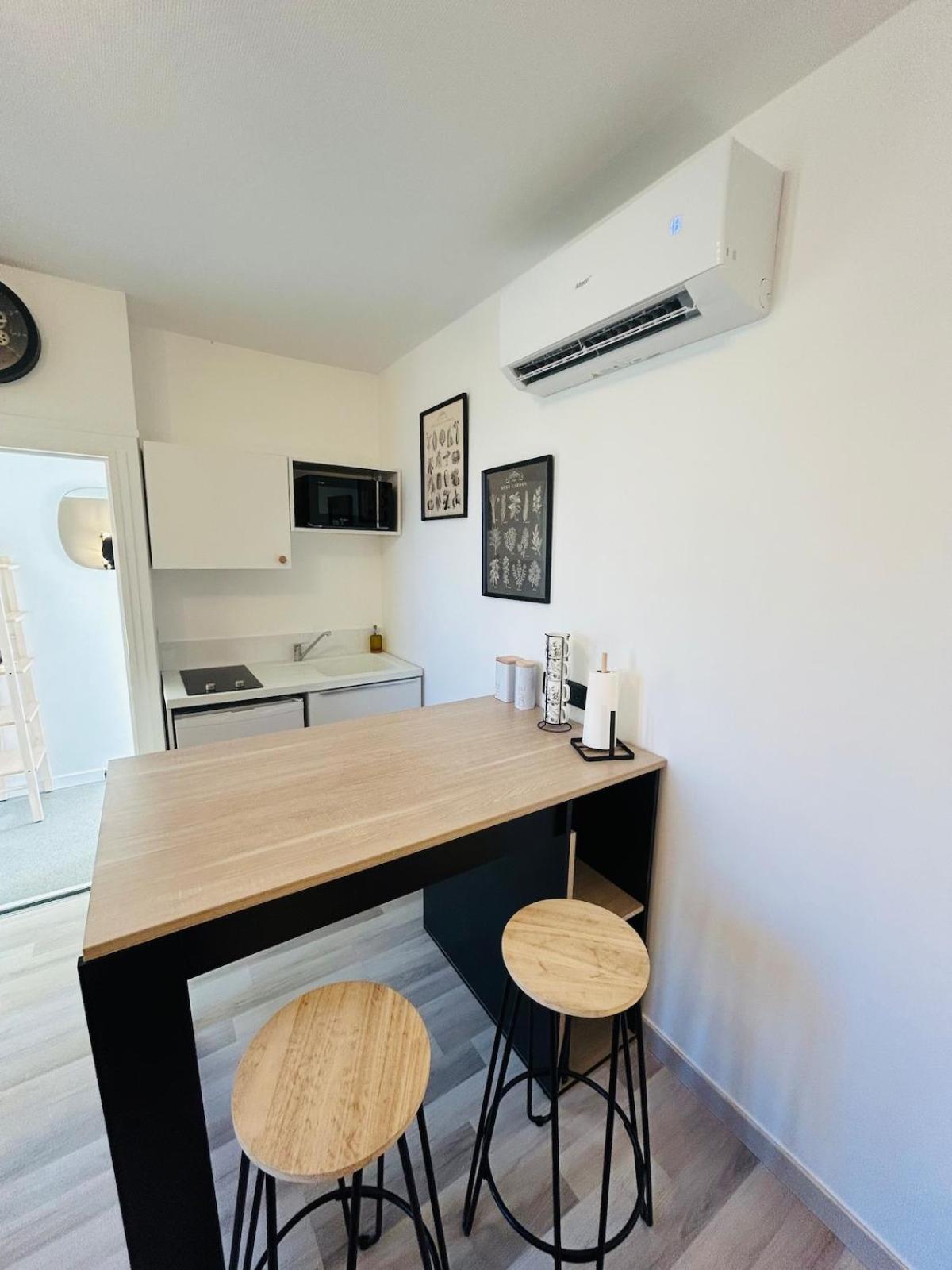 Appartement Charmant Proche Gare Tours Exterior foto